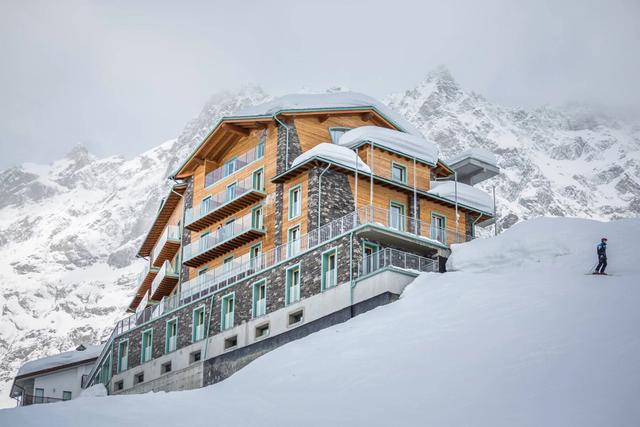 Hotel White Angel