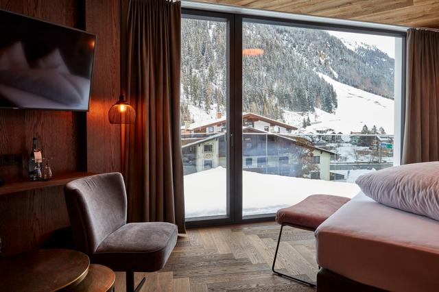 Hotel Alpina