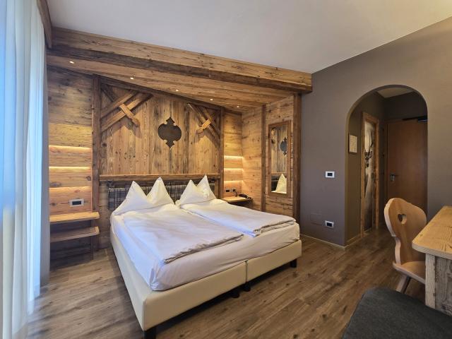 Hotel Azola
