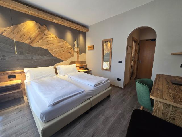 Hotel Azola