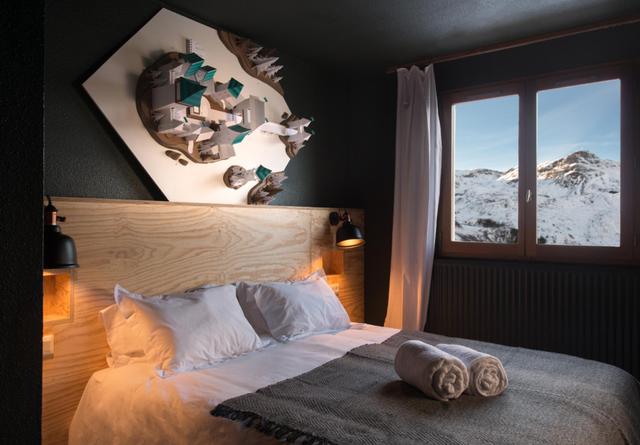 Alpeen Hotel