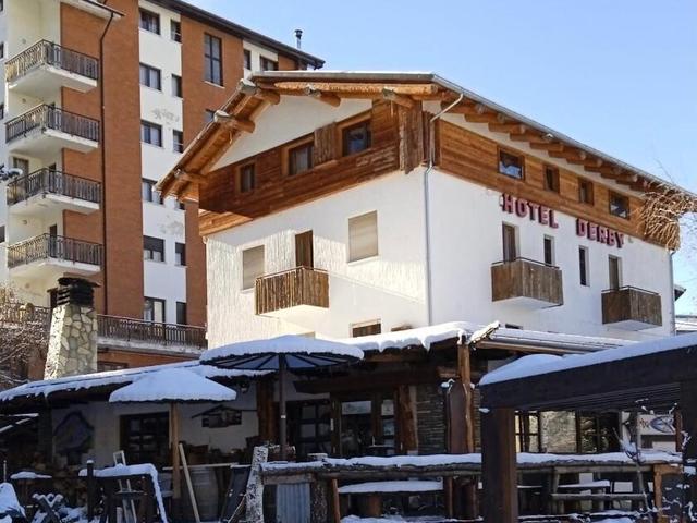 Hotel & Bar Derby