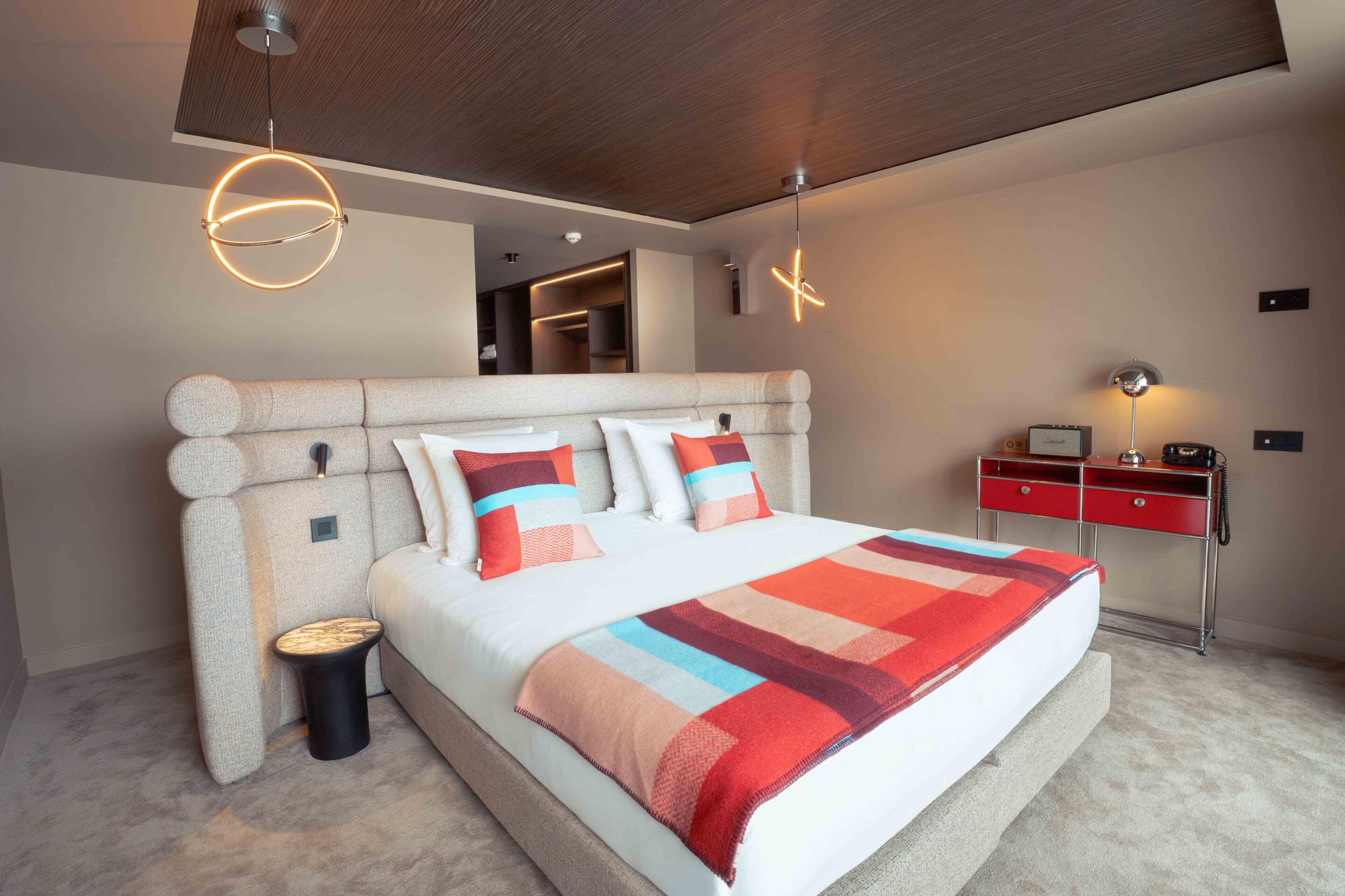 Hotel Fahrenheit Seven